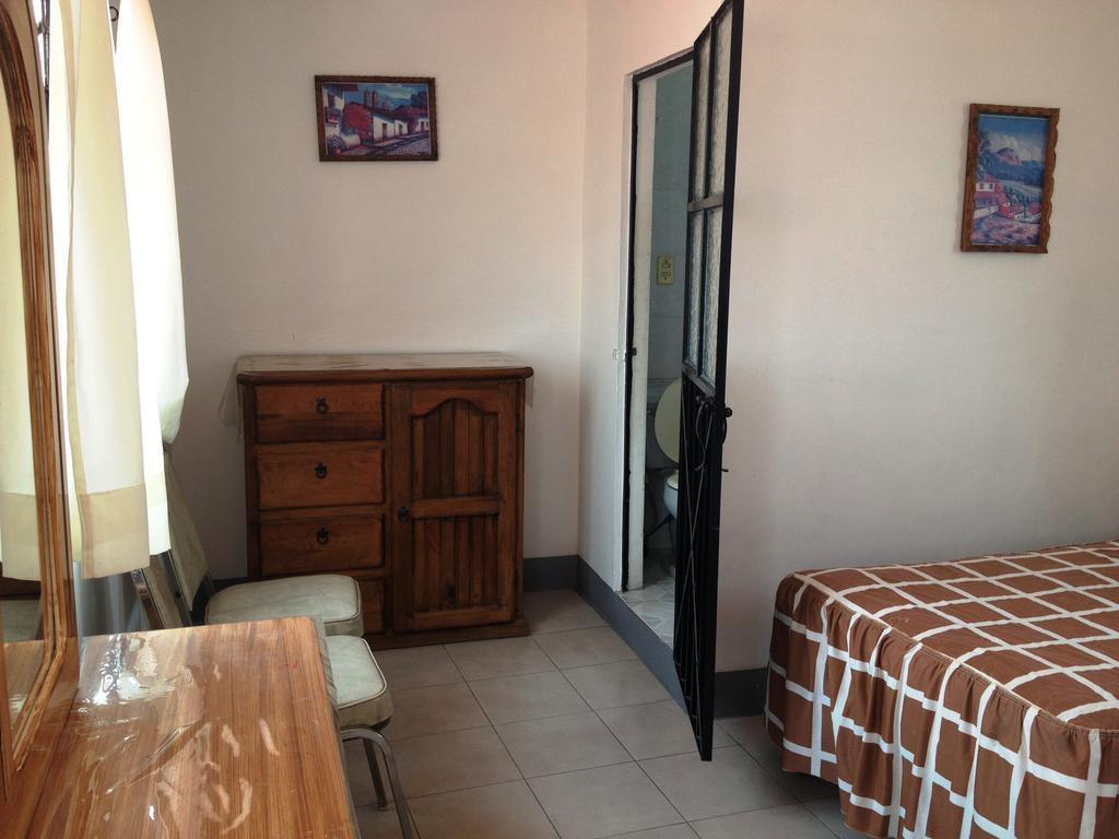 Hotel Posada Santa Anita Таско де Аларкон Стая снимка