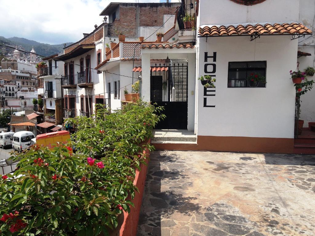 Hotel Posada Santa Anita Таско де Аларкон Екстериор снимка